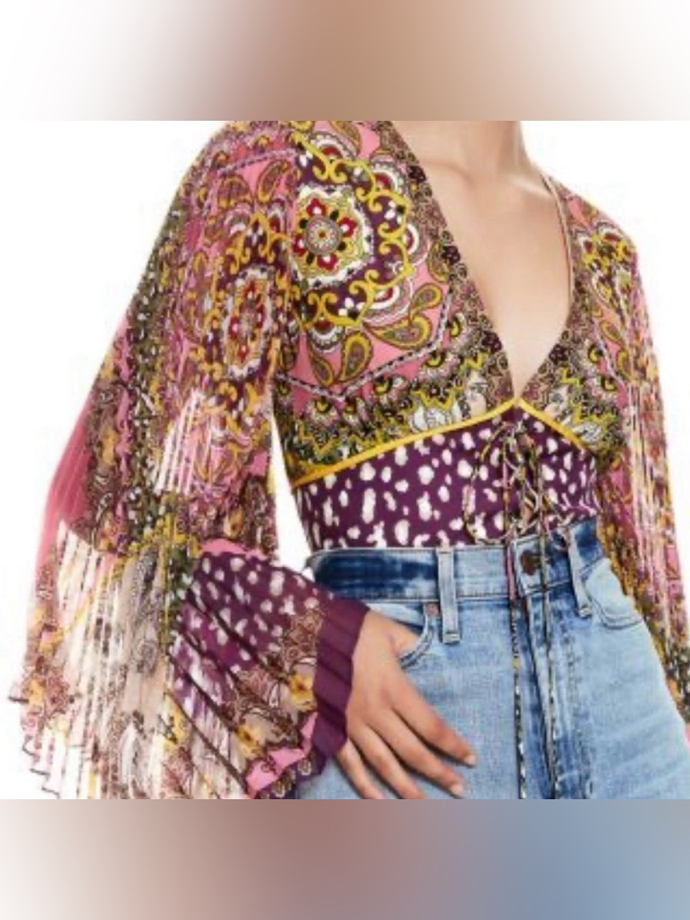Alice + Olivia Chelsea Cropped Bell Sleeve Boho Paisley Top size 12 - Picture 3 of 12